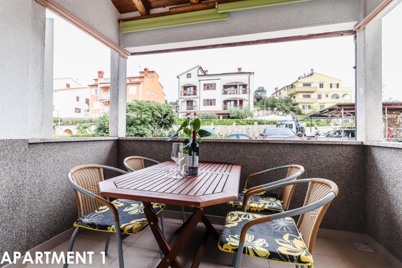 Maestral Apartments Vrsar Kültér fotó
